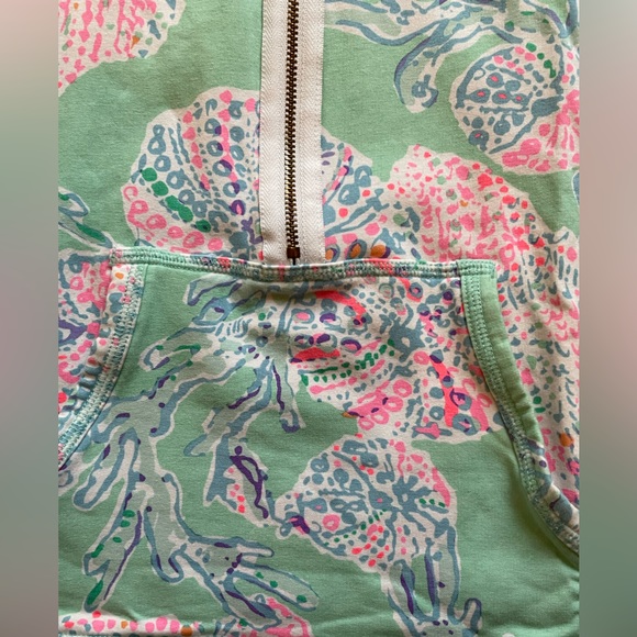 Lilly Pulitzer Minty Fresh Fansea Popover - Picture 6 of 6